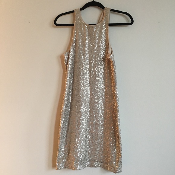 Gold sequin dress - Picture 1 of 5